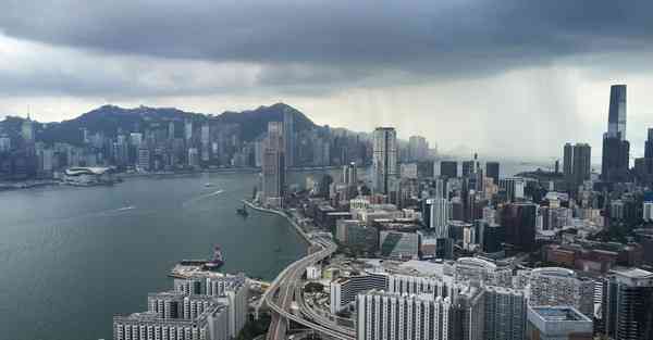 明天上海市限行什么号车，明天上海限行外地车牌号码吗